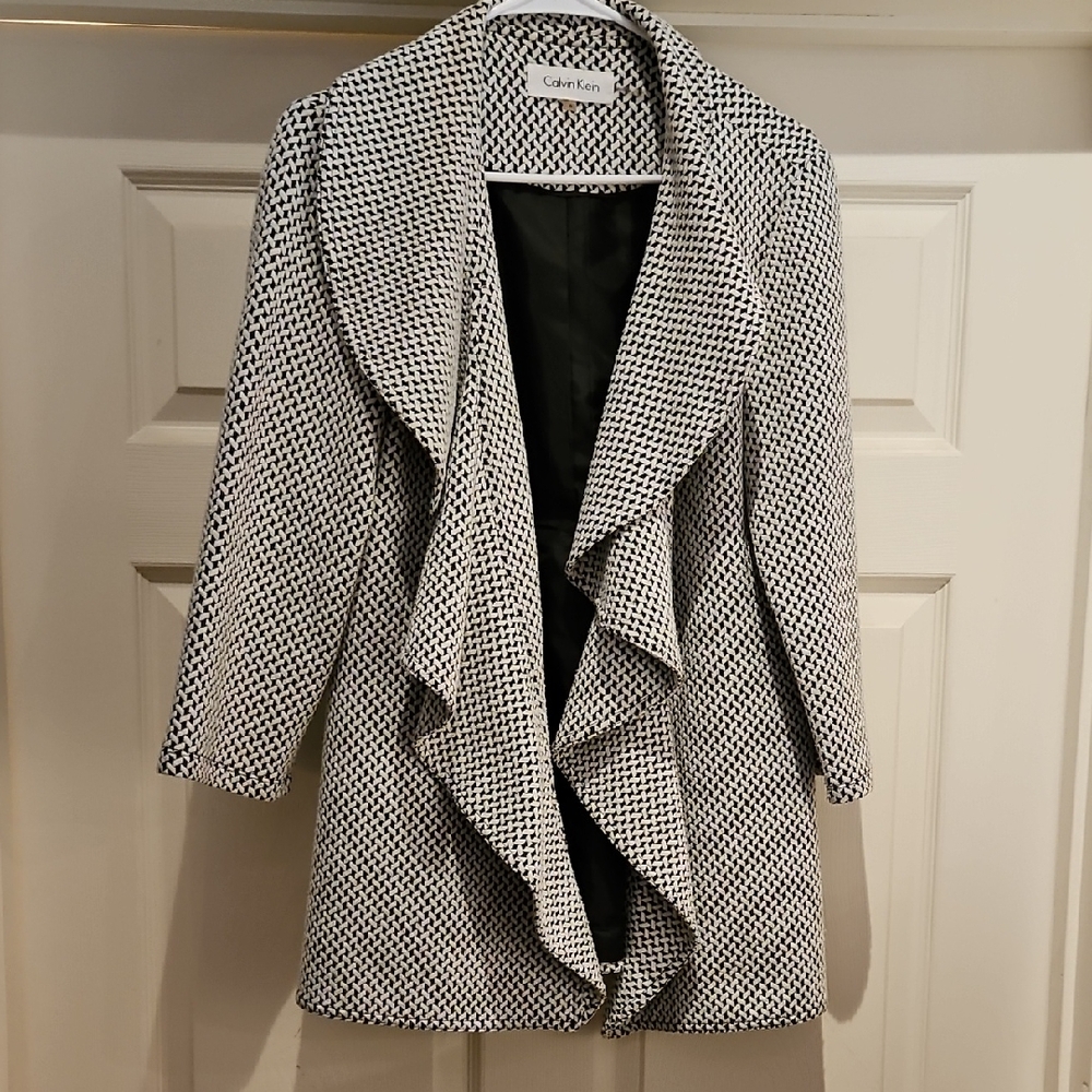 Calvin Klein Black and White Open Front 3/4 Sleeve Jacket